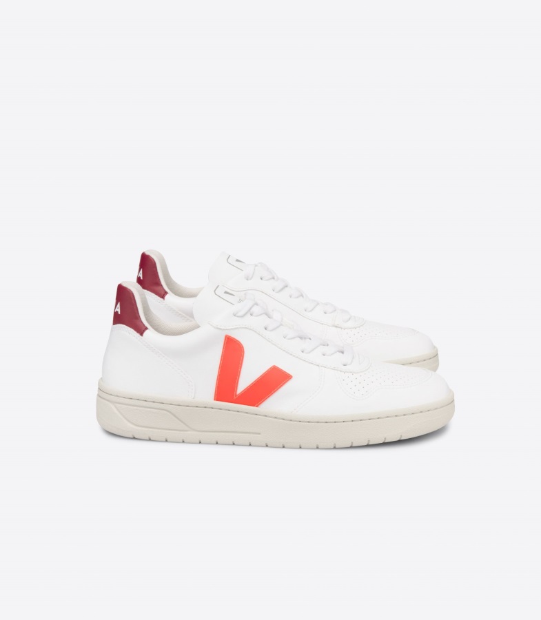 Collection Chromefree Leather White Ultraviolet Veja