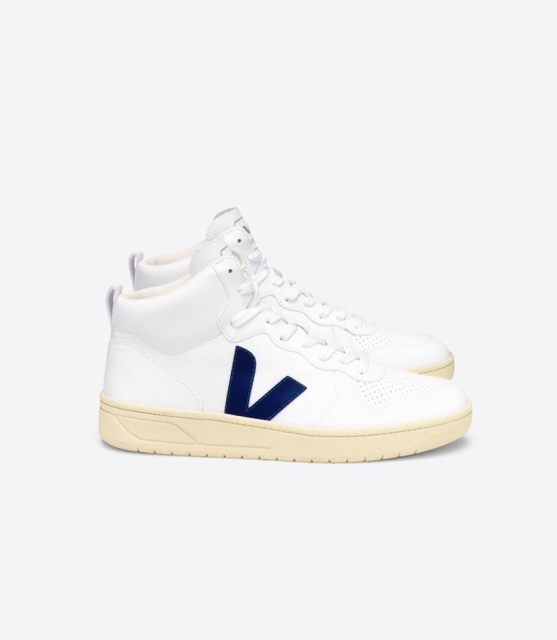Engineered-Mesh Full Black Kaki Veja Collection